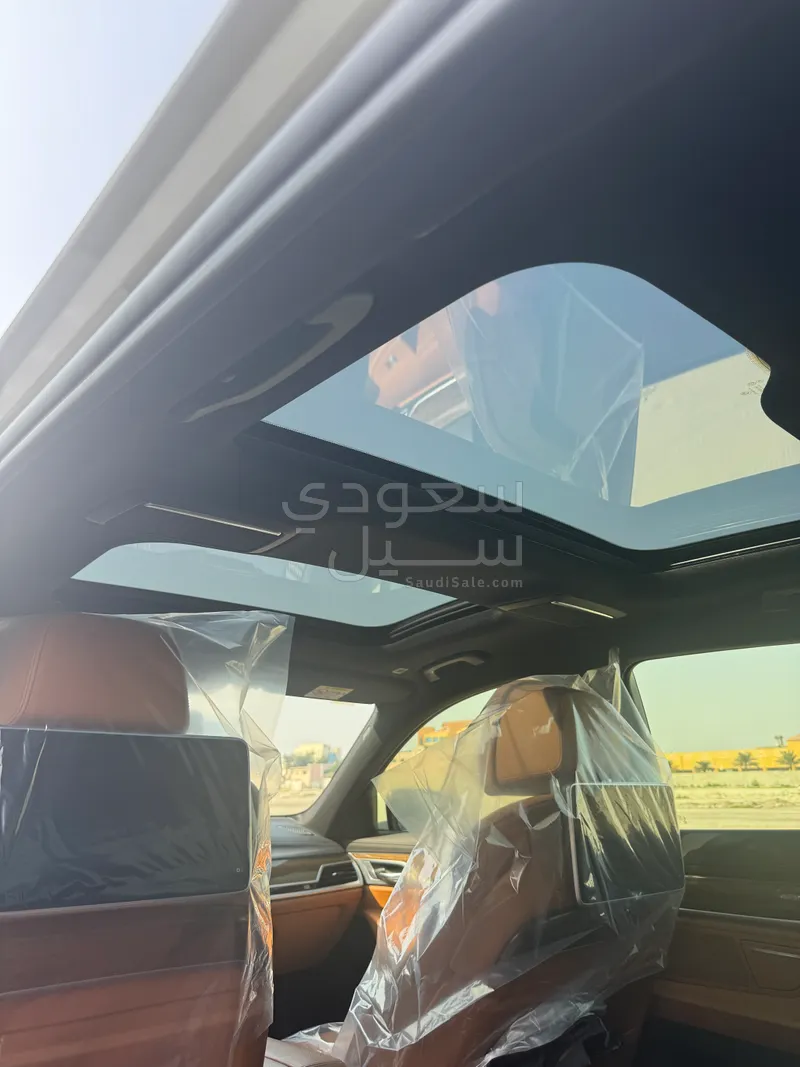 2019 بي ام دبليو الفئة السابعة 730 إل أي