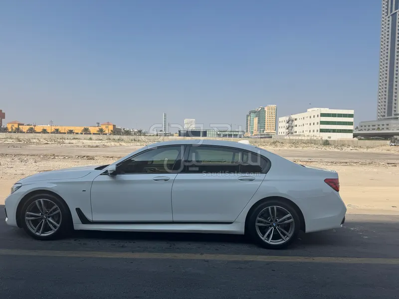 2019 بي ام دبليو الفئة السابعة 730 إل أي