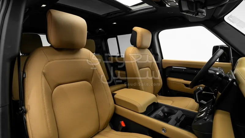 2026 لاند روفر ديفيندر اكس داينمك