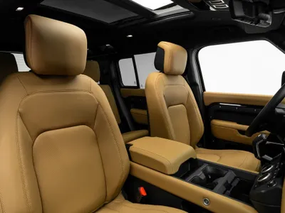 2026 لاند روفر ديفيندر اكس داينمك