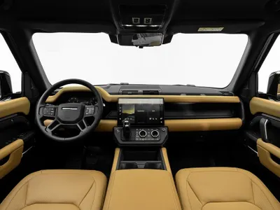 2026 لاند روفر ديفيندر اكس داينمك