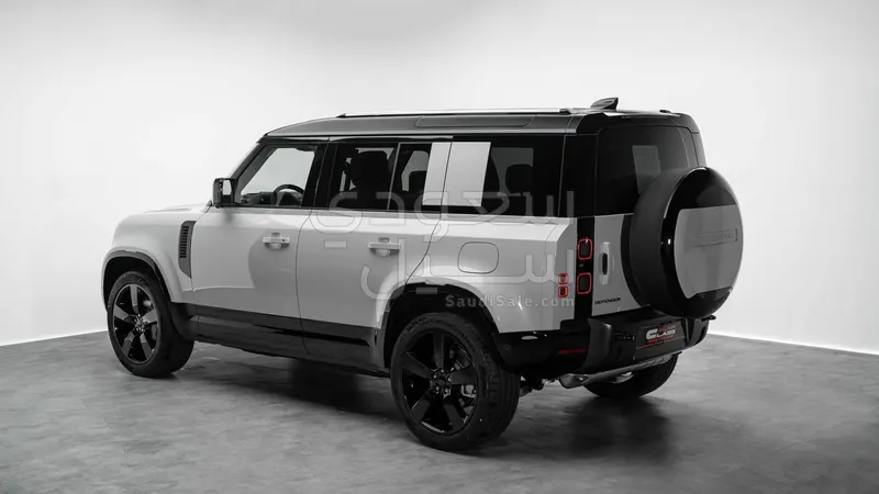 2026 لاند روفر ديفيندر اكس داينمك