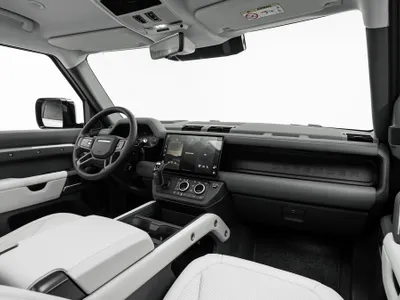 2026 لاند روفر ديفيندر اكس داينمك