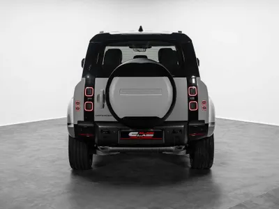 2026 لاند روفر ديفيندر اكس داينمك