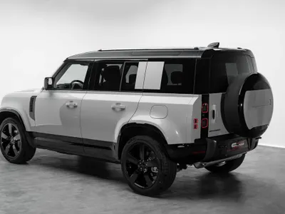 2026 لاند روفر ديفيندر اكس داينمك