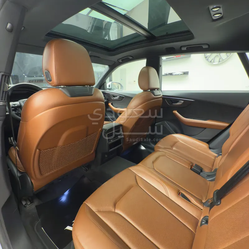 2020 اودي كيو 8 اس لاين