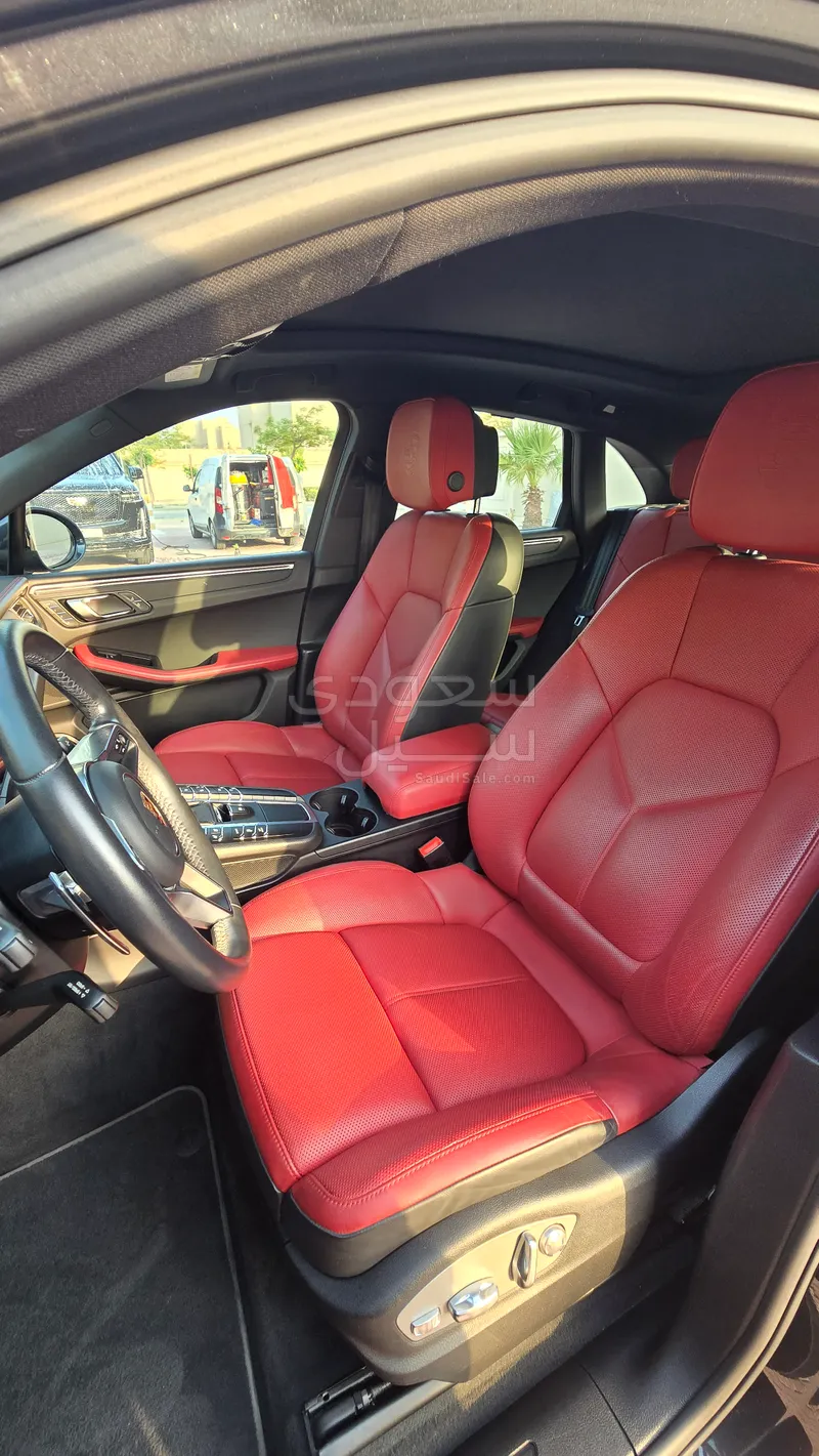 2019 بورش ماكان