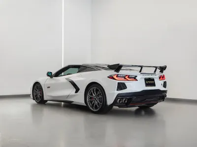 2023 شفروليه كورفيت سي 8