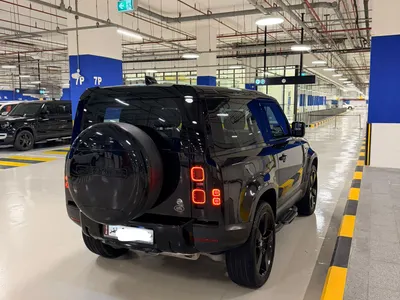 2022 لاند روفر ديفيندر 90