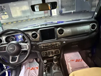 2019 جييب رانجلر صحارى