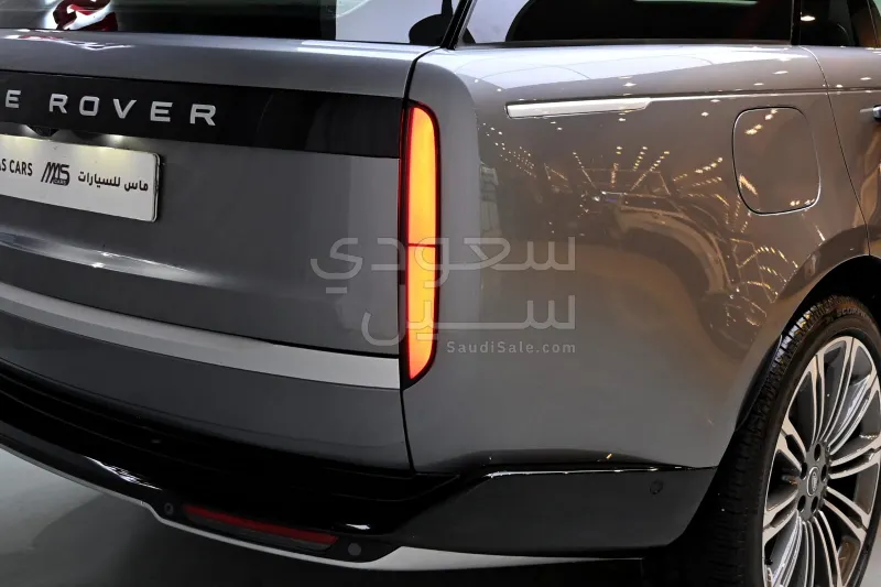 2025 لاند روفر رينج روفر فوج اوتوبيوغرافي