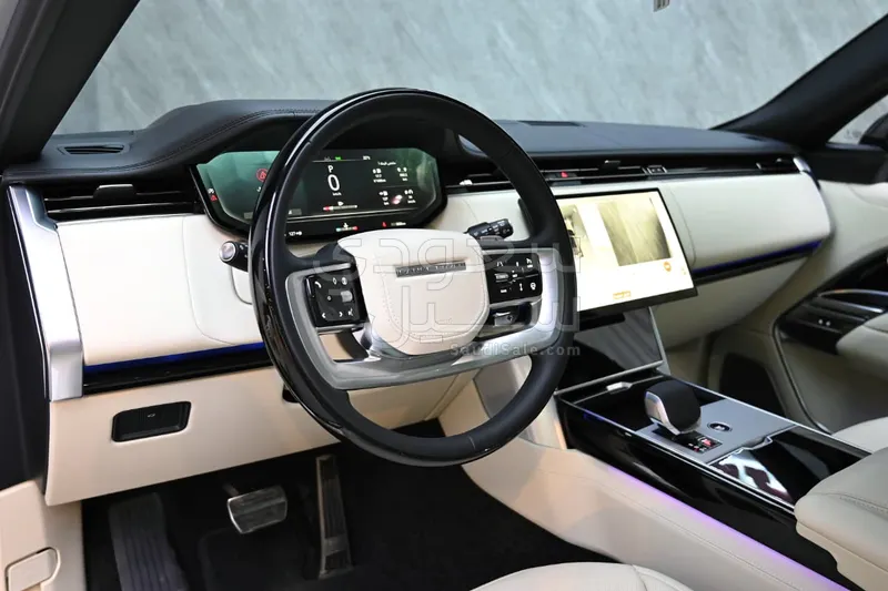 2025 لاند روفر رينج روفر فوج اوتوبيوغرافي