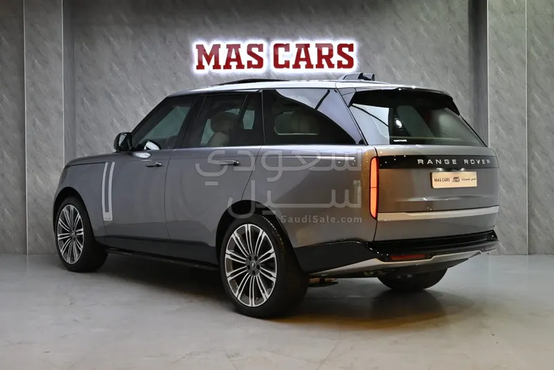 2025 لاند روفر رينج روفر فوج اوتوبيوغرافي