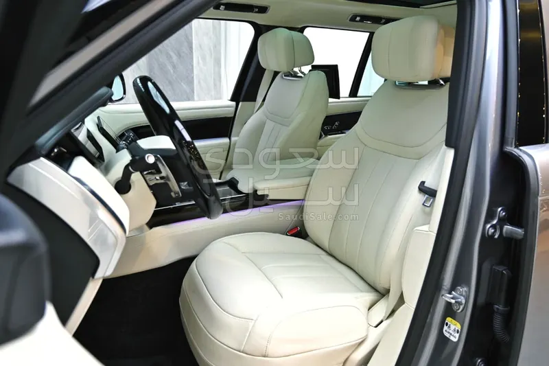 2025 لاند روفر رينج روفر فوج اوتوبيوغرافي