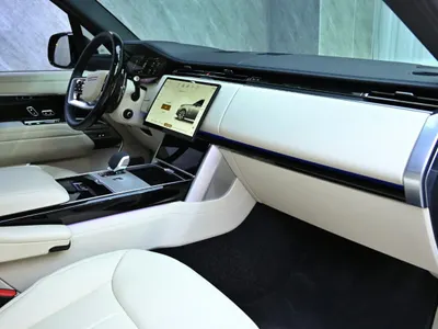 2025 لاند روفر رينج روفر فوج اوتوبيوغرافي