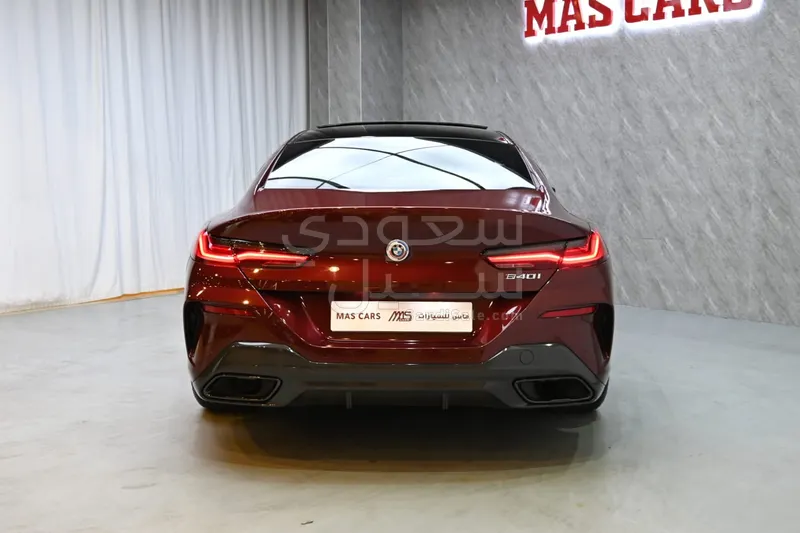 2023 بي ام دبليو الفئة الثامنة 840 أي إم