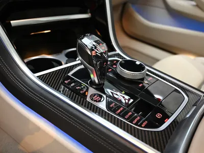 2023 بي ام دبليو الفئة الثامنة 840 أي إم