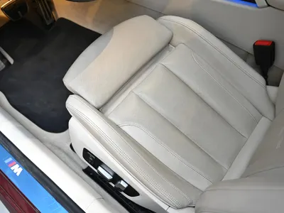 2023 بي ام دبليو الفئة الثامنة 840 أي إم