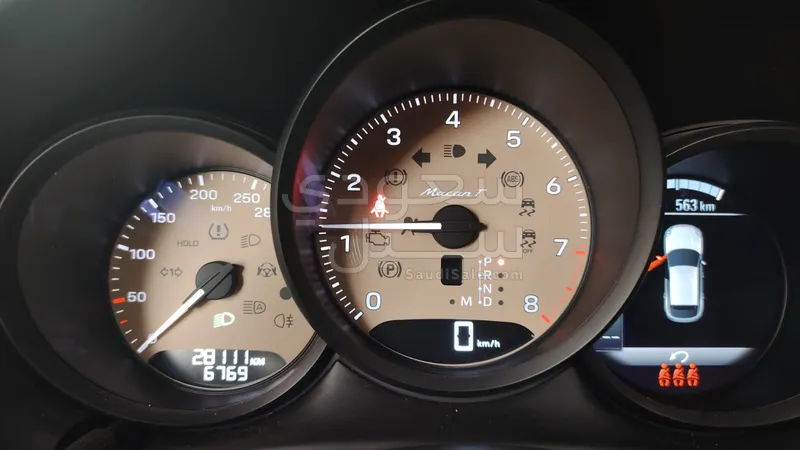 2023 بورش ماكان تي