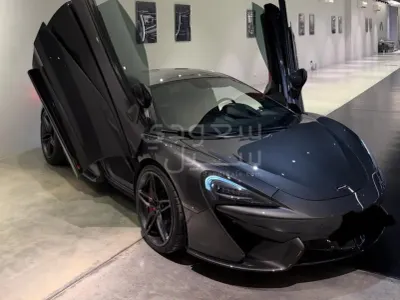 2016 مكلارين 570 اس