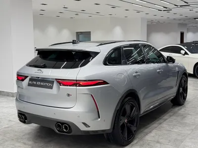 2021 جاكوار اف-بيس اس في ار