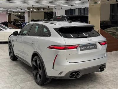 2021 جاكوار اف-بيس اس في ار