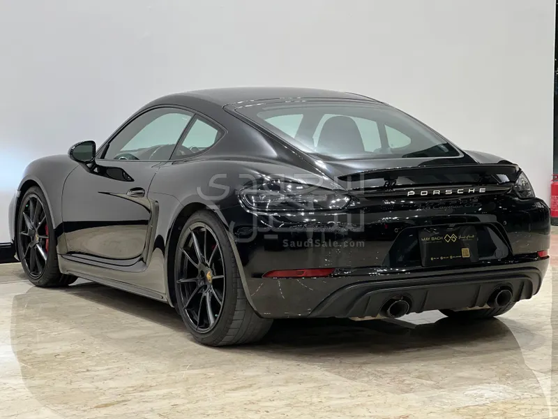 2024 Porsche Cayman GTS