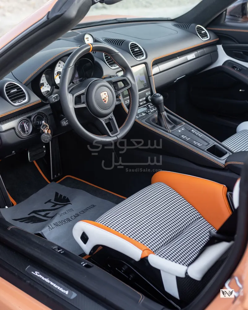 2025 بورش 718 سبايدر
