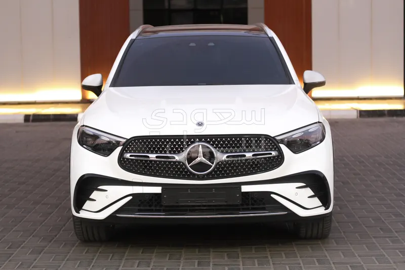 2025 مرسيدس - بنز جي إل سي 300