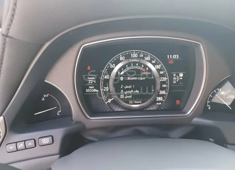 2022 لكزس إل إس 500