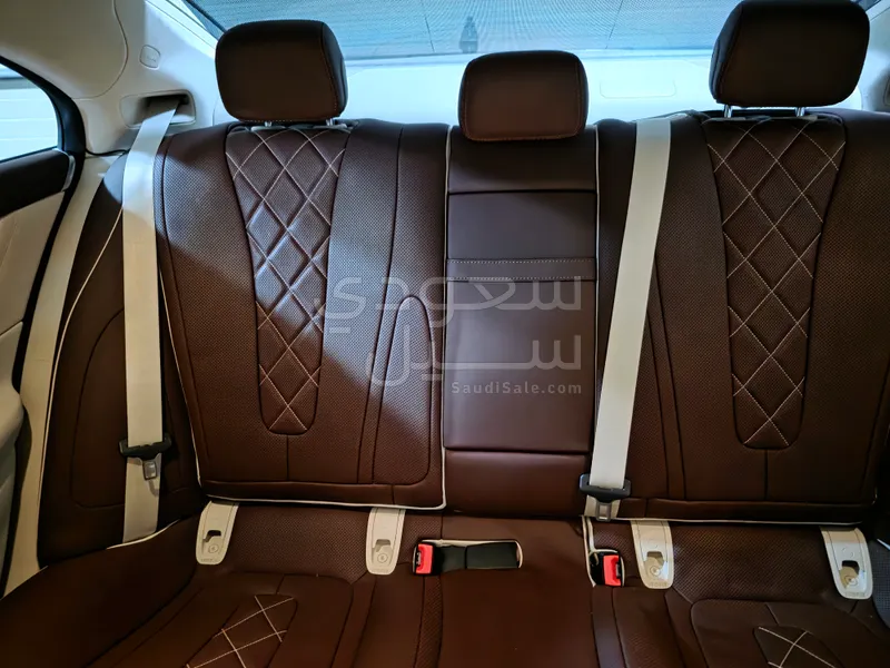 2023 مرسيدس - بنز سي إل إس 350