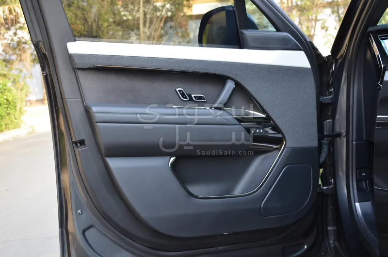 2024 Land Rover Range Rover Sport HSE