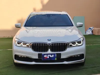 2019 بي ام دبليو الفئة السابعة 730 إل أي