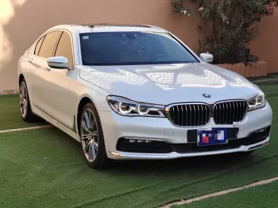 2019 بي ام دبليو الفئة السابعة 730 إل أي