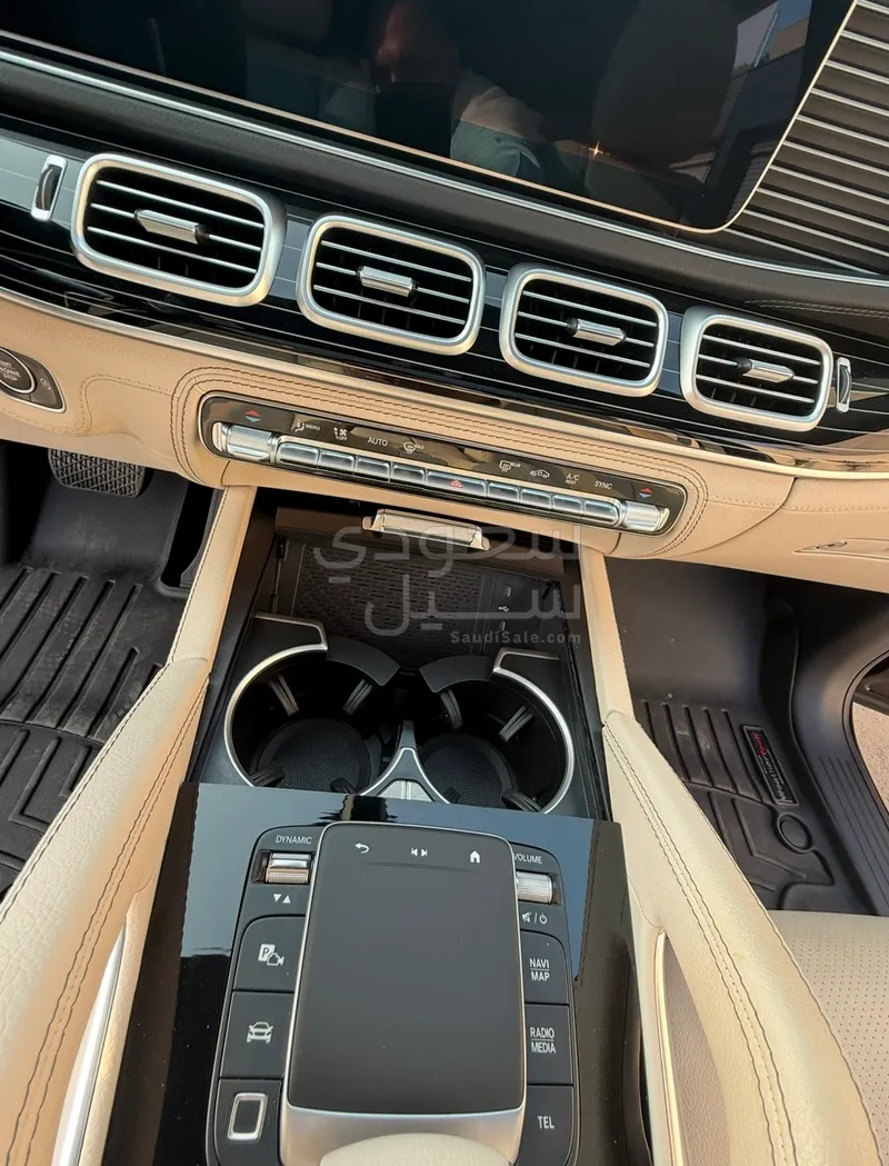 2025 مرسيدس - بنز جي إل إي 350