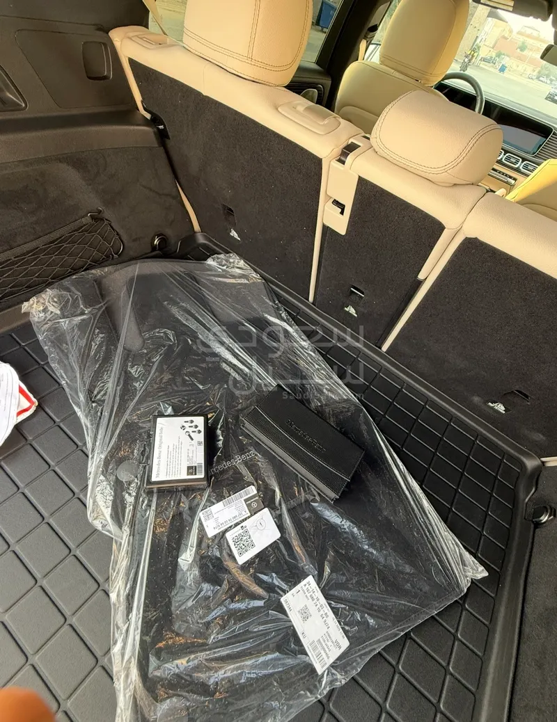 2025 مرسيدس - بنز جي إل إي 350