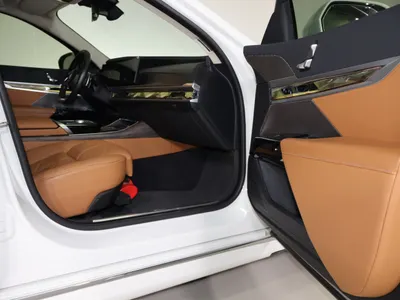 2023 بي ام دبليو الفئة السابعة 740أي