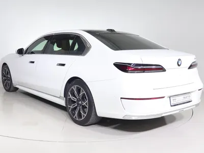 2023 بي ام دبليو الفئة السابعة 740أي