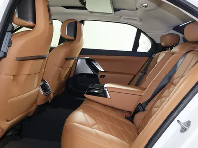 2023 بي ام دبليو الفئة السابعة 740أي