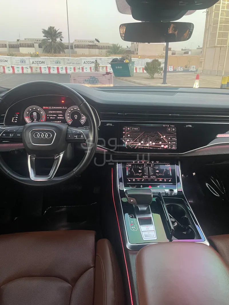 2019 Audi Q8 S Line