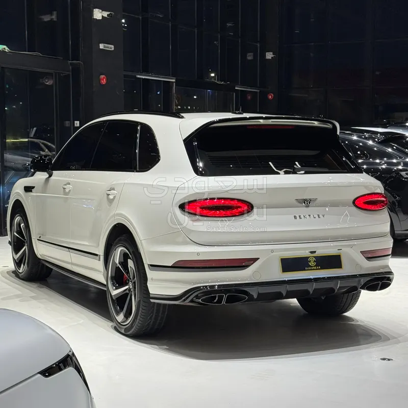 2024 بنتلي بنتايجا اس