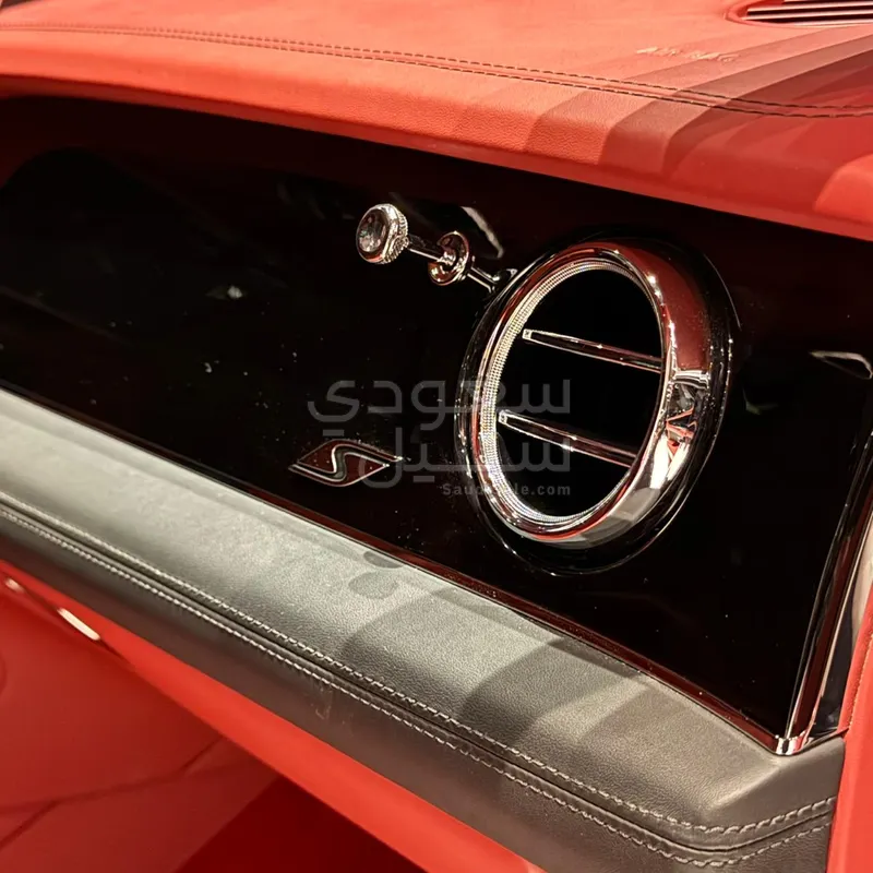 2024 بنتلي بنتايجا اس