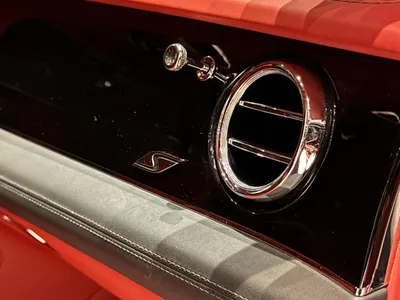 2024 بنتلي بنتايجا اس