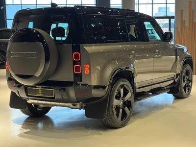 2025 لاند روفر ديفيندر اتش اس اي