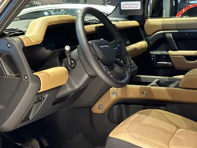 2025 لاند روفر ديفيندر اتش اس اي