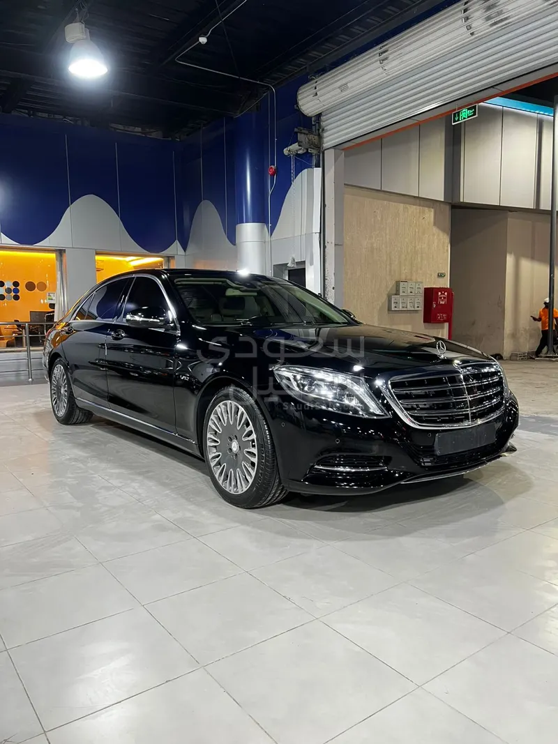2015 مرسيدس - بنز إس 600