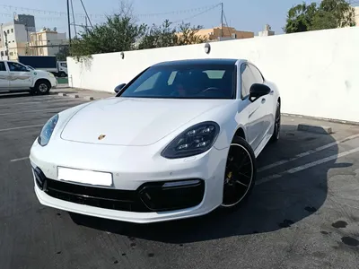 2017 بورش بانميرا 4 اس