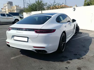 2017 بورش بانميرا 4 اس