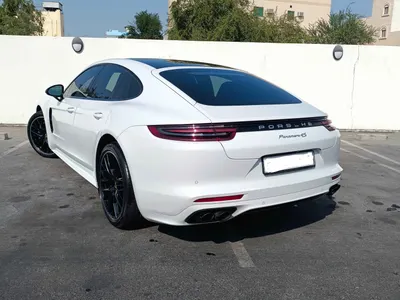 2017 بورش بانميرا 4 اس