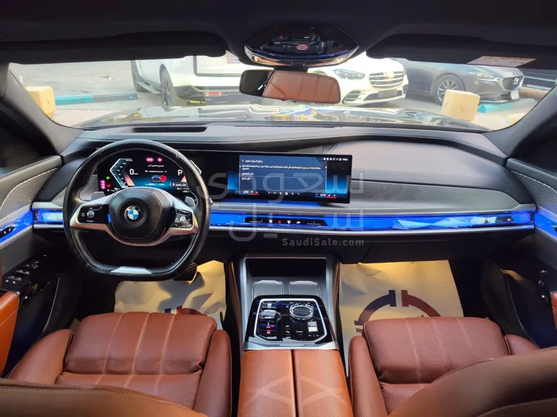 2023 بي ام دبليو الفئة السابعة 735أي